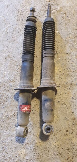 Амортизатор передний Prado 90/95 Surf 180/185 - 2000 руб. Автомаркет. Автозапчасти. Автозапчасти в Охe. Объявления Сахалина