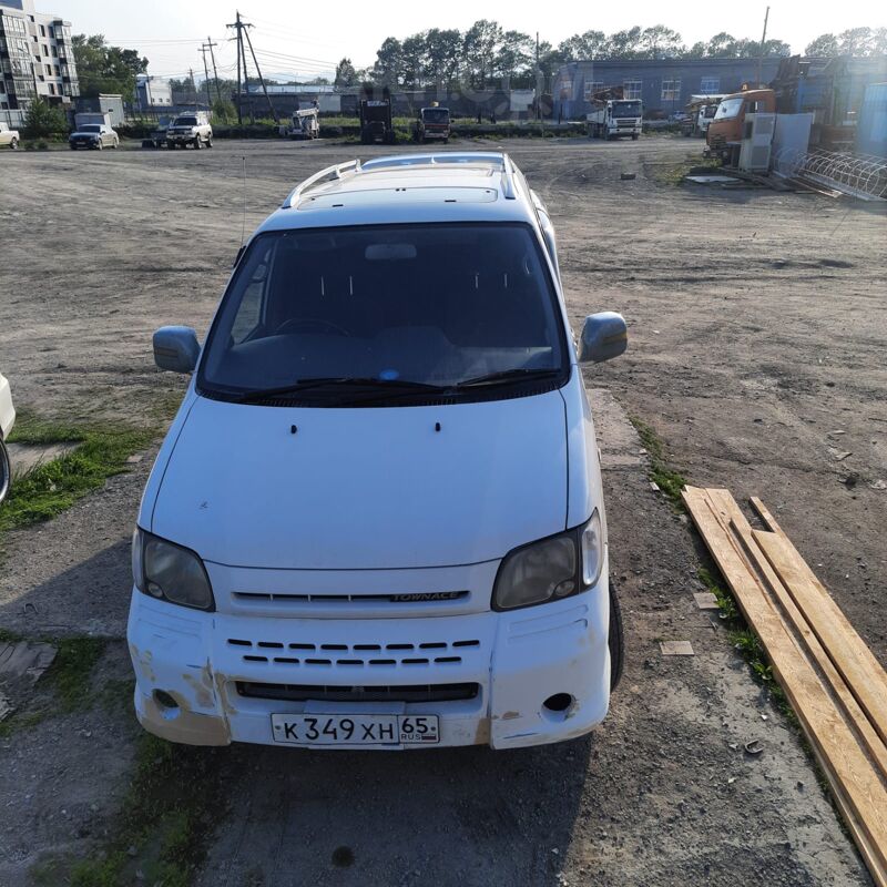 Toyota Town Ace Noah, 1999