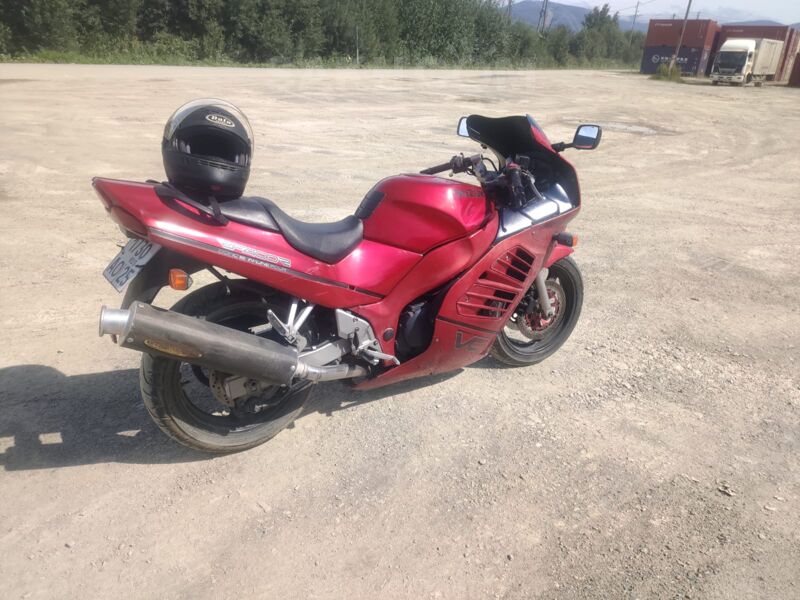 Suzuki RF400RV, 1998