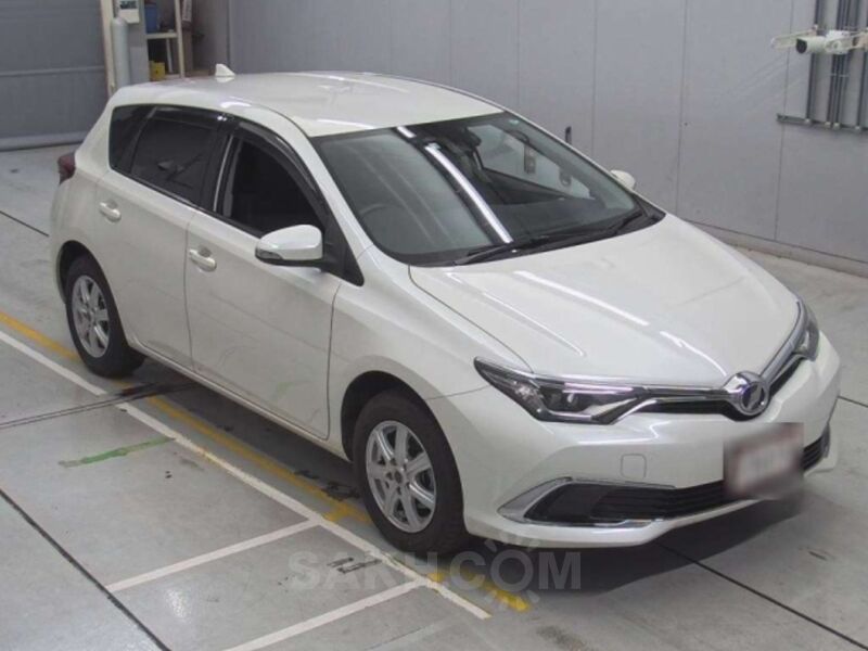 Toyota Auris, 2016