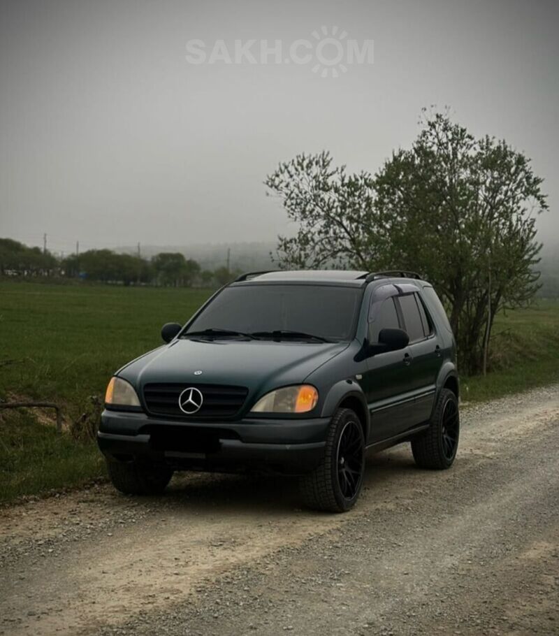 Mercedes-Benz ML320, 1999