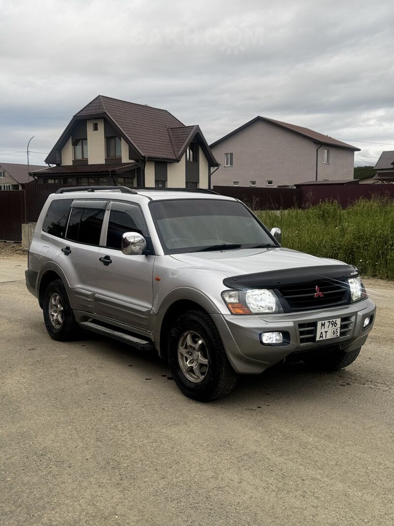 Mitsubishi Pajero, 2001