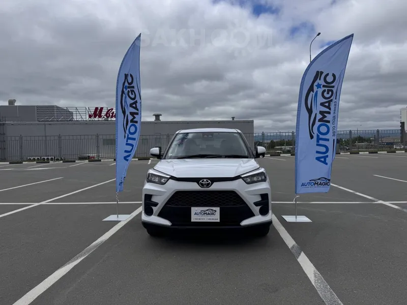 Toyota Raize 2022, Кроссовер, 1 480 000 ₽ — купить авто из Китая в Южно-Сахалинске