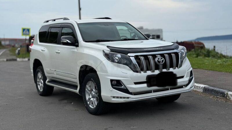 Toyota Land Cruiser Prado, 2011