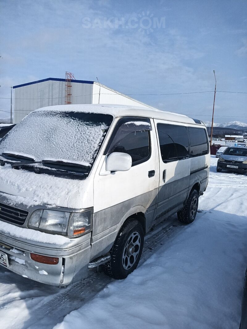 Toyota Hiace, 1997