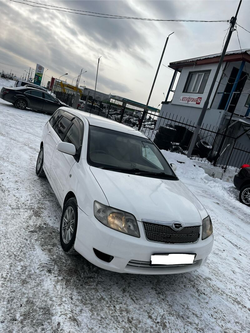 Toyota Corolla Fielder, 2006