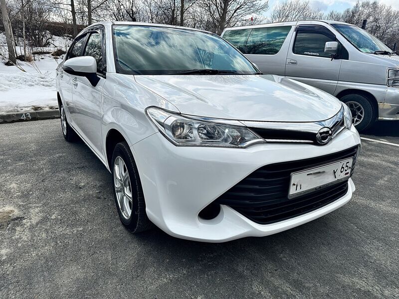 Toyota Corolla Axio, 2015