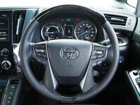 Toyota Alphard, 2019