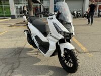Sharmax MOTORS MaxiScooter 200 D Editions , 2024