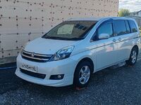Toyota Isis, 2010