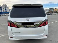 Toyota Alphard, 2011