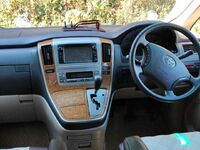 Toyota Alphard, 2007