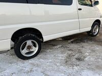 Toyota Hiace Regius, 1998