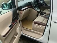 Toyota Alphard, 2008