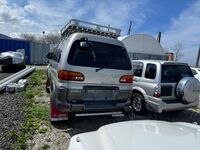 Mitsubishi Delica, 1999