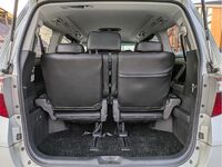 Toyota Alphard, 2009