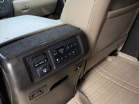 Toyota Sequoia, 2008