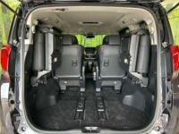 Toyota Alphard, 2016