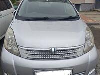Toyota Isis, 2007