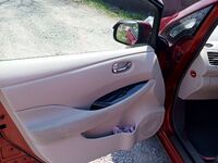 Nissan Leaf, 2011