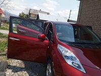 Nissan Leaf, 2011