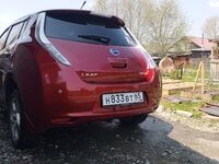 Nissan Leaf, 2011