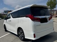 Toyota Alphard, 2020