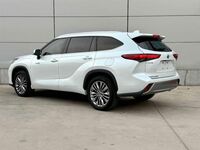 Toyota Highlander, 2022