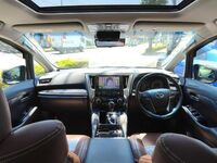 Toyota Alphard, 2020