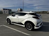 Toyota C-HR, 2017