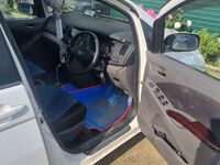 Toyota Isis, 2006