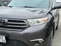 Toyota Highlander, 2011