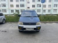 Toyota Town Ace Noah, 1999