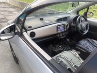 Toyota Vitz, 2013