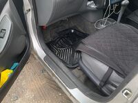 Toyota Vitz, 2002