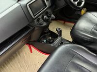 Toyota Vitz, 2015