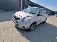 Toyota Vitz, 2005