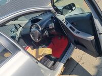 Toyota Vitz, 2005