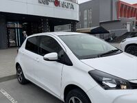 Toyota Vitz, 2015