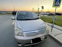Toyota Raum, 2004