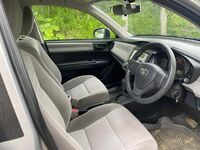 Toyota Corolla Axio, 2012
