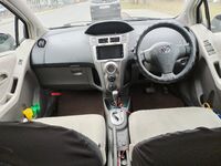 Toyota Vitz, 2008