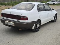 Toyota Corona, 1995