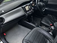 Toyota Corolla Axio, 2014