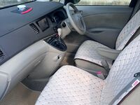 Toyota Isis, 2014
