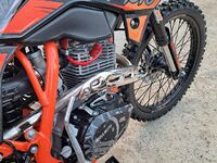 Regulmoto Athlete 250 21/18, 2025