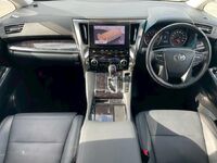 Toyota Alphard, 2020