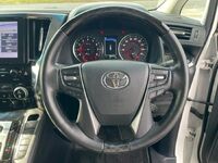 Toyota Alphard, 2020