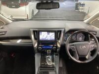 Toyota Alphard, 2015