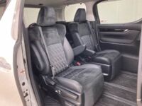 Toyota Alphard, 2015